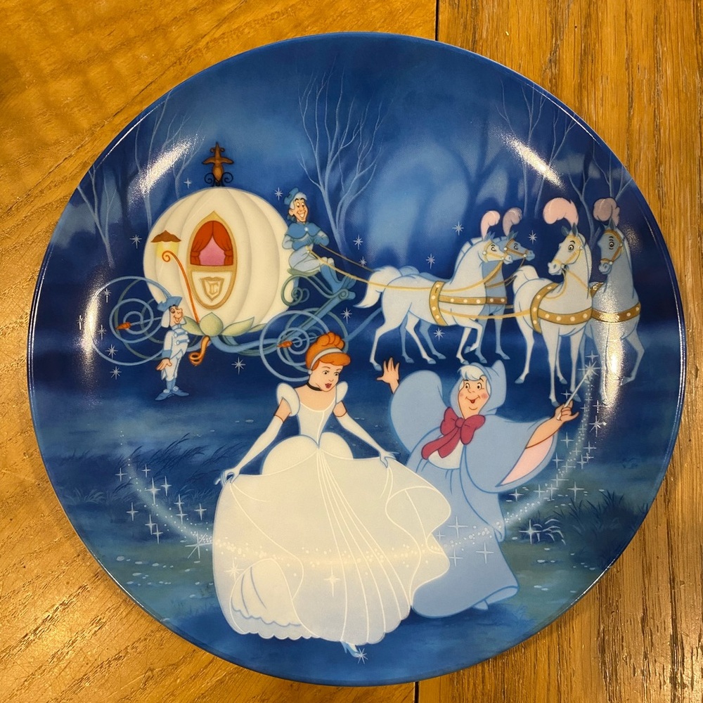 “Bibbidi-Bobbidi-Boo” - Knowles collector’s plate series Walt Disney Cinderella